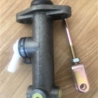 刹车总泵