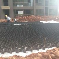 纳米复合金蜂巢格室