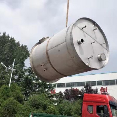 不锈钢容器