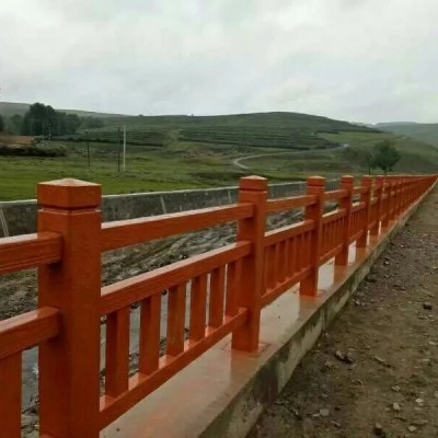 仿木草坪护栏
