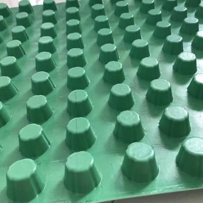 排水板